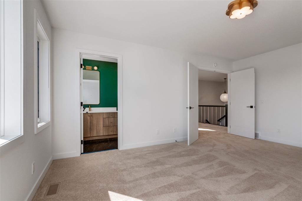248 Heartwood Grove SE, Calgary — photo 4