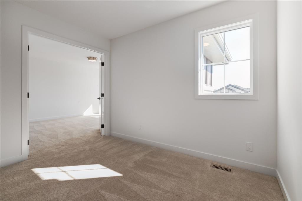 244 Heartwood Grove SE, Calgary — photo 10