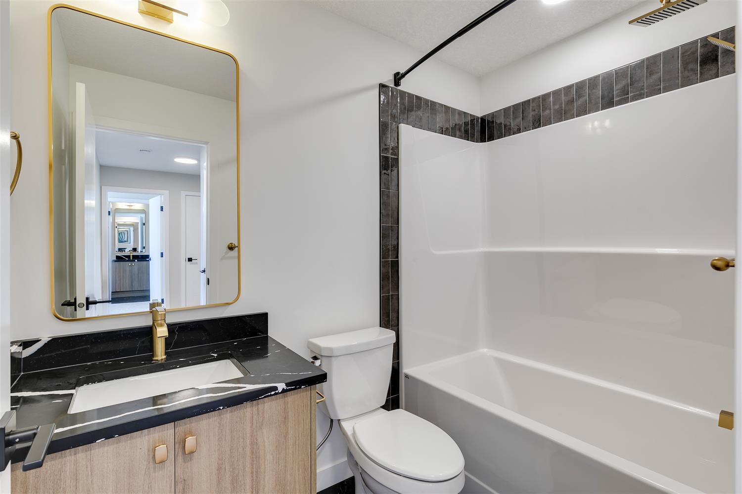 123 148 Avenue NW, Calgary — photo 8