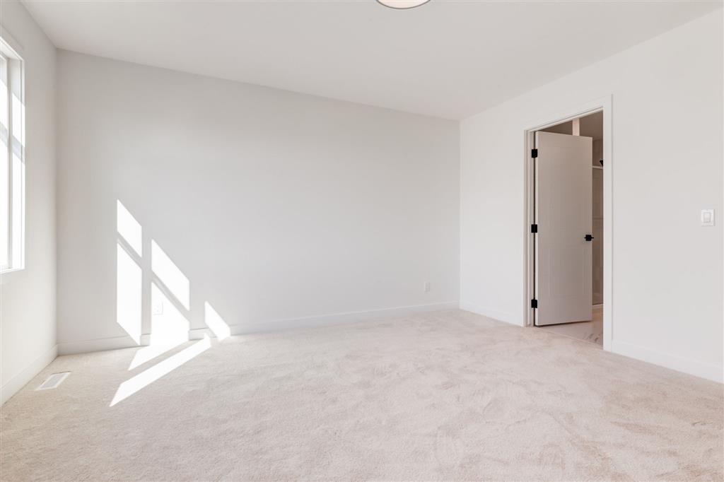 235 Tillotson Drive, Okotoks — photo 7