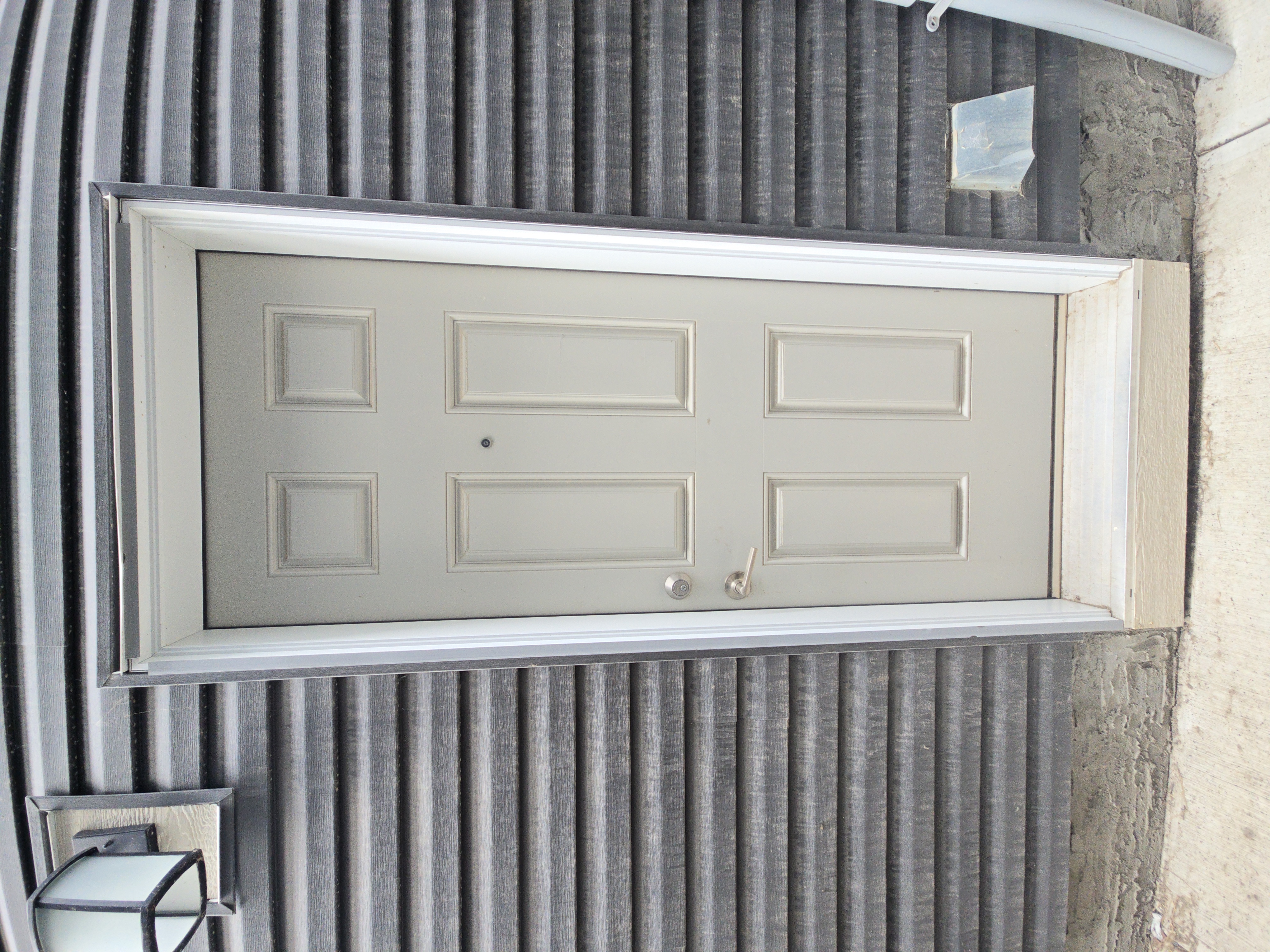 601 Corner Meadows Way NE, Calgary — photo 2