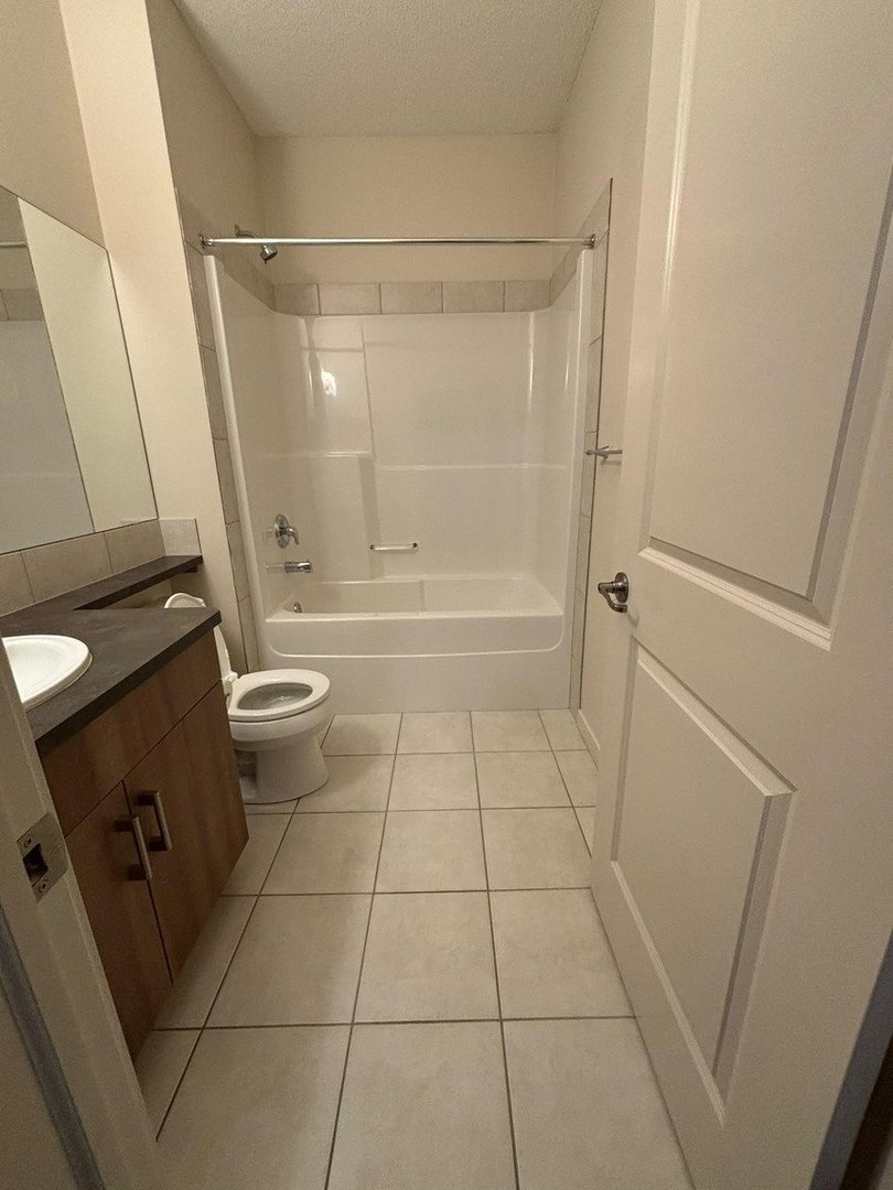 194 Skyview Spgs Cres NE, Calgary — photo 7