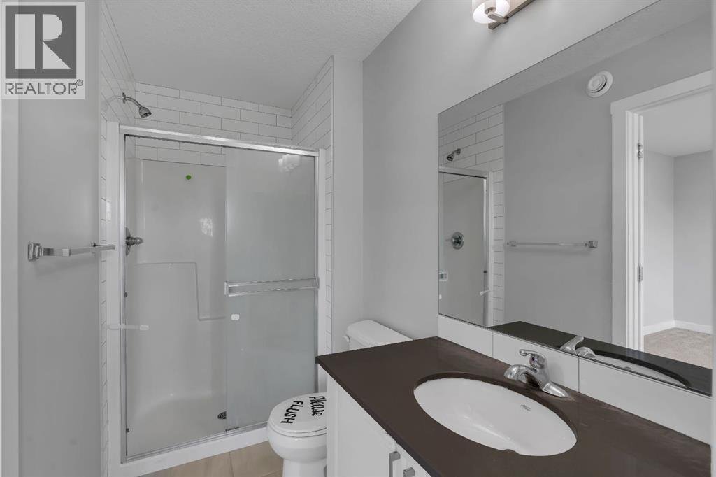 46 Midtown Blvd SW, Airdrie — photo 11