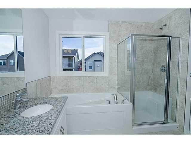 227 Ravenscroft Green SE, Airdrie — photo 9