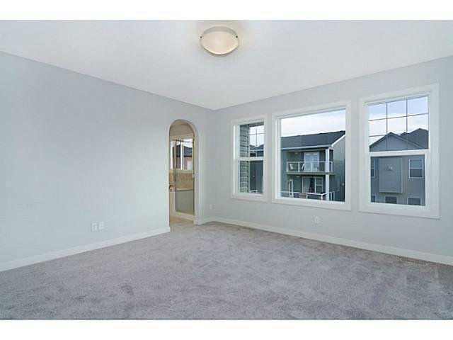 227 Ravenscroft Green SE, Airdrie — photo 11