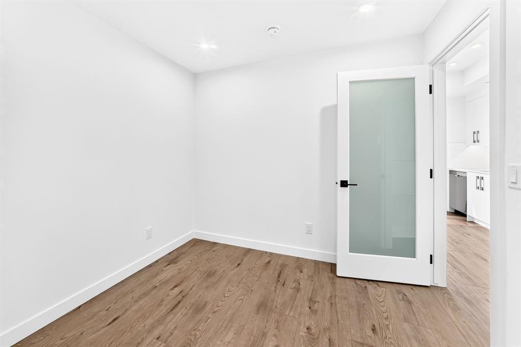 826-110 18A St NW, Calgary — photo 9