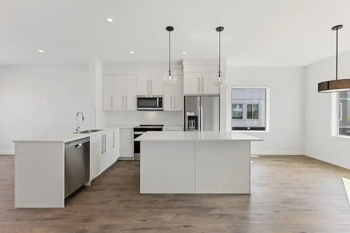 503-280 Chelsea Rd, Chestermere
